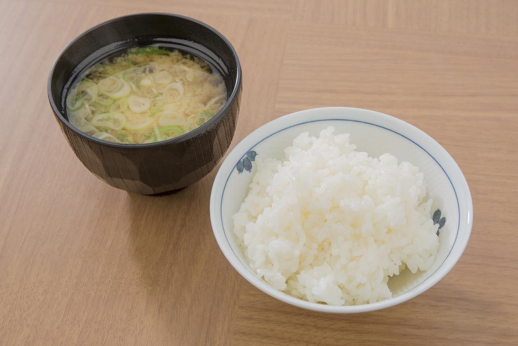东广岛市才女站鲁特因酒店 外观 照片